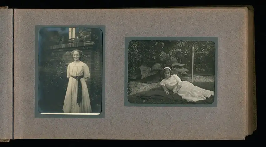 Fotoalbum mit 94 Fotografien, Reisealbum Lt. d.R. Georg F. Sieland, Hundedressur, Schiffshebewerk Dortmund, Luisentempel 39