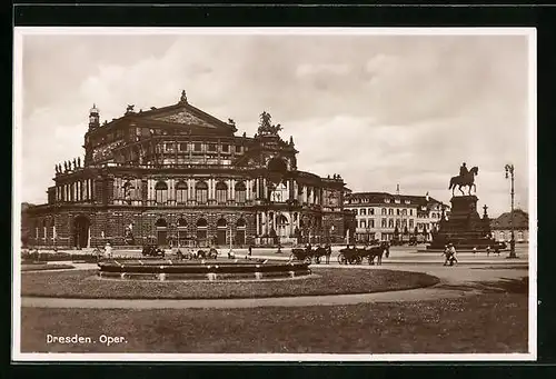 AK Dresden, Blick zur Oper