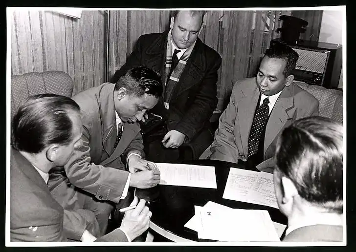 21 Fotografien Gerhard Hillmer, Potsdam & John Christensen, Göteborg, Ausstellung Messe - Leipzig, DDR Funkionäre 16