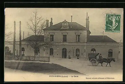 AK Pithiviers, La Gare, Bahnhof