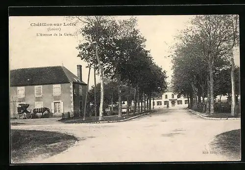 AK Châtillon-sur-Loire, L`Avenue de la Gare, Bahnhof