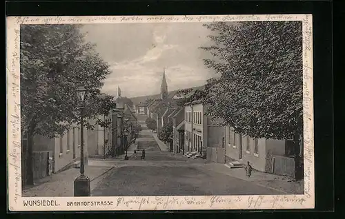 AK Wunsiedel, Bahnhofstrasse mit Blick zur Kirche