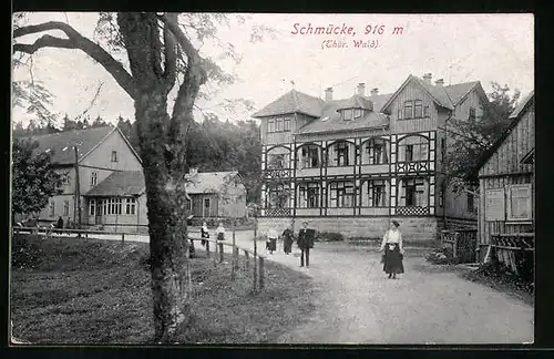 AK Gehlberg /Thür. Wald, Gasthaus Schmücke mit Menschen