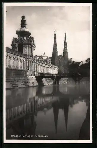 AK Dresden, Kronentor des Zwingers