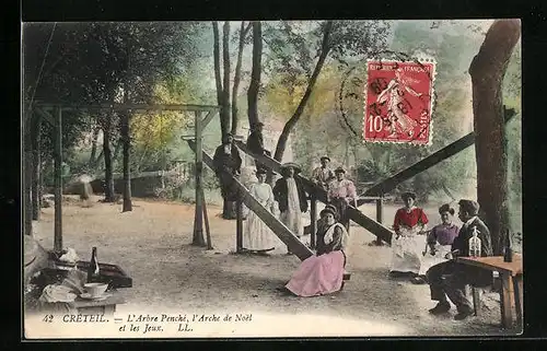 AK Créteil, L`Arbre Penche, l`Arche de Noel et les Jeux