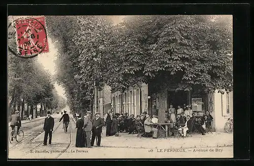 AK Le Perreux, Avenue de Bry