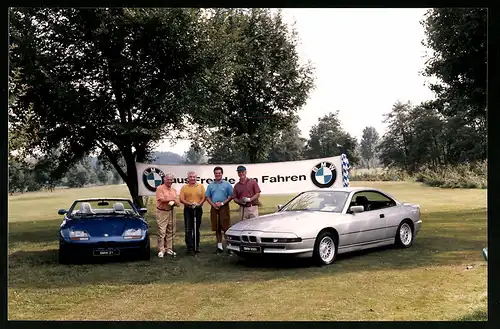 Fotografie Auto BMW 850i & BMW Z1 Roadster, Sportcoupe & Cabrio beim Golf-Turnier