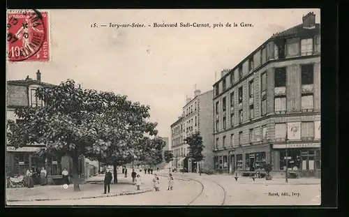 AK Ivry-sur-Seine, Boulevard Sadi-Carnot, près de la Gare