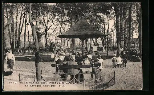 AK Ivry-sur-Seine, Parc Jules Coutant, Le Kiosque Rustique