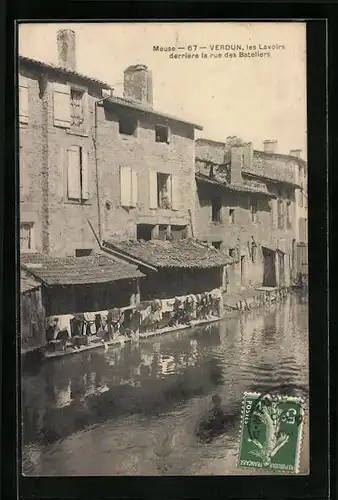 AK Verdun, Les Lavoirs derrière la rue des Bateliers