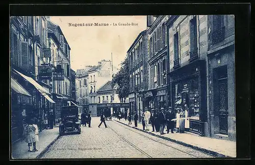 AK Nogent-sur-Marne, La Grande-Rue