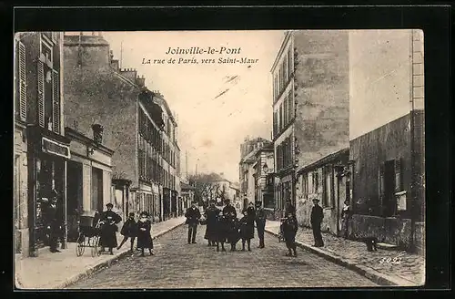 AK Joinville-le-Pont, La rue de Paris, vers Saint-Maur