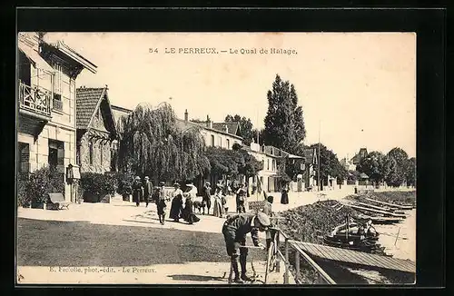 AK Le Perreux, Le Quai de Halage