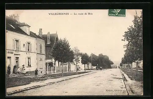 AK Villecresnes, La route de Brie
