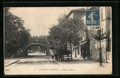 AK Arcueil-Cachan, Avenue Laplace