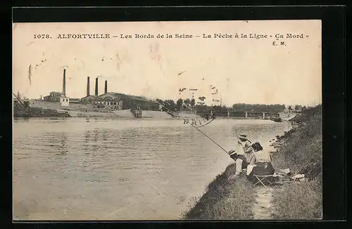 AK Alfortville, Les Bords de la Seine, LaPeche à la Ligne Ca Mord