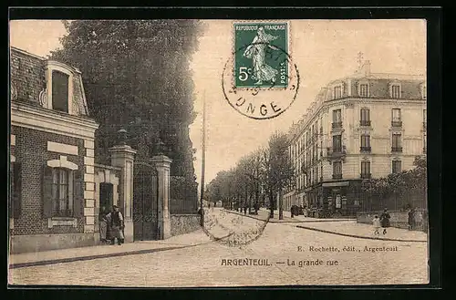 AK Argenteuil, La grande rue