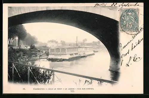 AK Charenton, Sous le Pont - Le Lavoir, vue sur Créteil