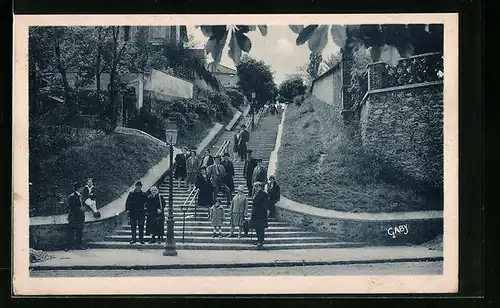 AK Le Perreux-sur-Marne, Les Cent Marches