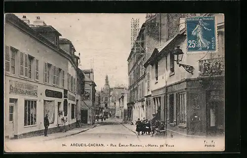 AK Arcueil-Cachan, Rue Émile-Raspail, L`Hotel de Ville