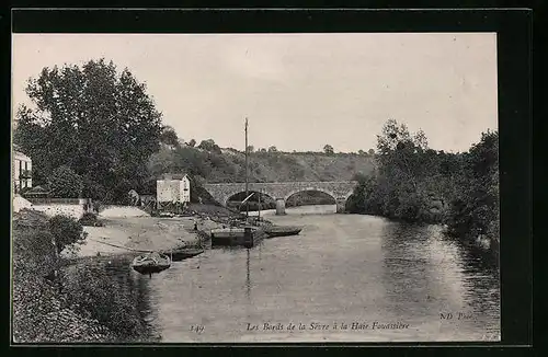 AK La Haye-Fouassière, Les Bords de la Sèvre