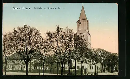 AK Gronau /Hann., Marktplatz mit Kirche und Rathaus