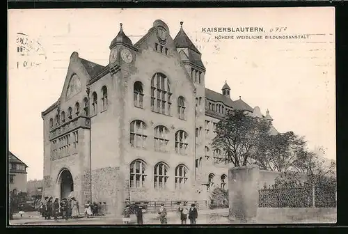 AK Kaiserslautern, Höhere weibliche Bildungsanstalt