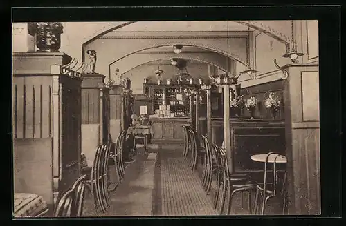 AK Bayreuth, Café Metropol, Inh. Gustav Schumann, Maxstrasse 77, Innenansicht