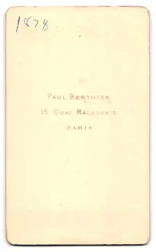 Fotografie Paul Berthier, Paris, 15 Quai Malaquais, Junger Mann mit langem gestutzten Bart