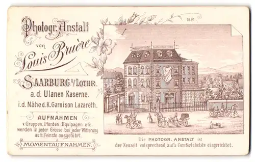 Fotografie Louis Bruere, Saarburg i. Lothr., a. d. Ulanen Kaserne, Ansicht Saarburg, Partie am Ateliersgebäude