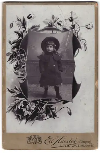Fotografie Eli Haertel, Limbach i. S., Helenenstr. 37, kleines Mädchen im Mantel mit Hut