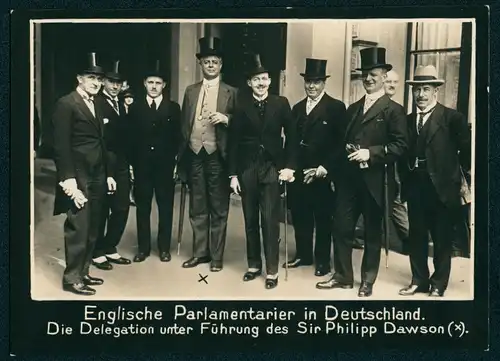 Fotografie Delegation englischer Parlamentarier in Deutschland unter Führung von Sir Philipp Dawson