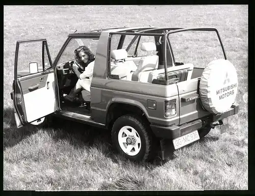 Fotografie Auto Mitsubishi Pajero Turbo-Diesel, Geländewagen