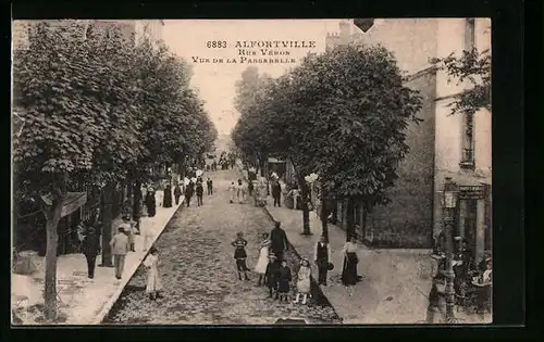 AK Alfortville, Rue Veron - Vue de la Passerelle