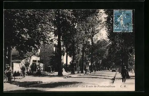 AK Villejuif, La Route de Fontainebleau