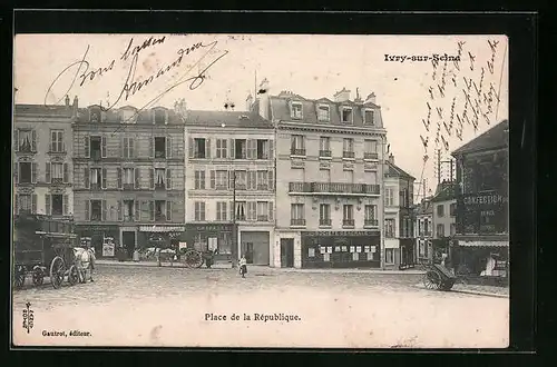 AK Ivry-sur-Seine, Place de la République