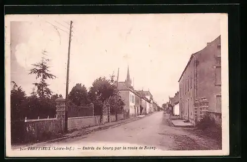 AK Treffieux, Entrée du bourg par la route de Nozay
