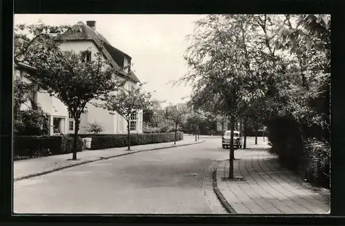 AK Oegstgeest, Julianalaan