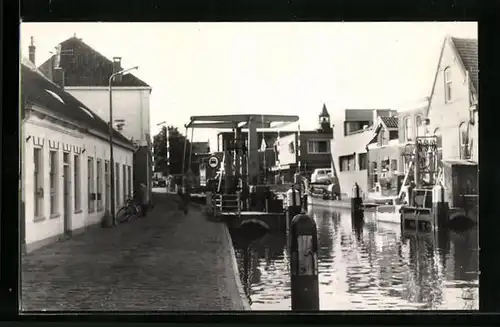 AK Bodegraven, De Rijn met Sluis