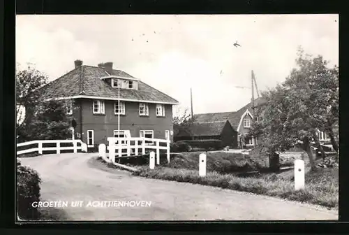 AK Groeten, Uit Achttienhoven