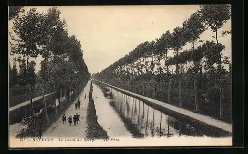 AK Bourges, Le Canal du Berry, Treideln