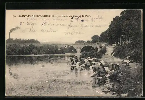 AK Saint-Florent-sur-Cher, Bords du Cher et le Pont, Waschfrauen