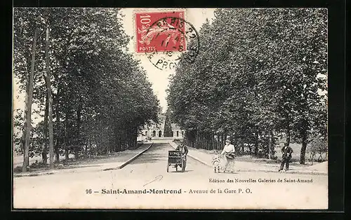 AK Saint-Amand-Montrond, Avenue de la Gare