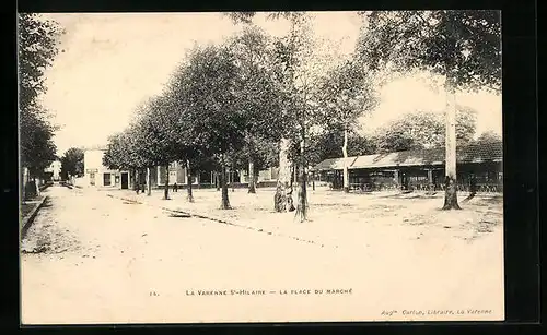AK La Varenne-Saint-Hilaire, la Place du Marché
