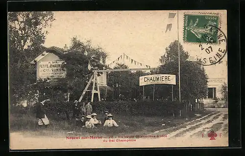 AK Nogent-sur-Marne, la Petite Chaumière à cote du Bal Champetre