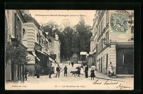 AK Villeneuve-Saint-Georges, les Escaliers du Parc