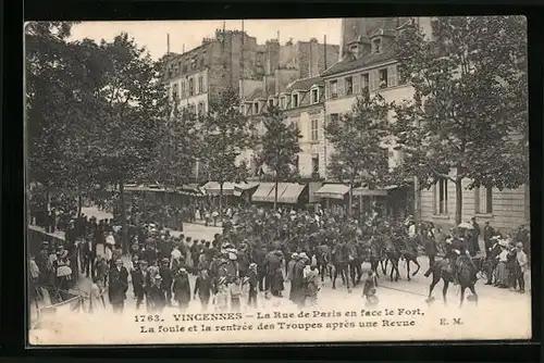AK Vincennes, La Rue de Paris en face le Fort