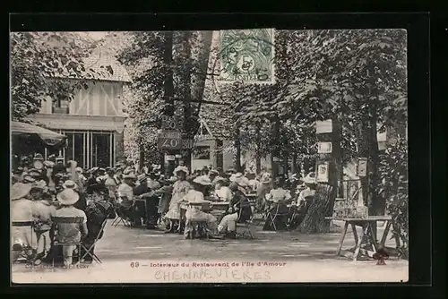 AK Chennevières, Intérieur du Restaurant de l`Ile d`Amour