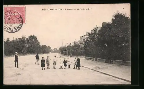 AK Charenton, L`Avenue de Gravelle