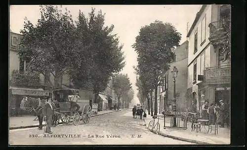 AK Alfortville, La Rue Véron, Strassenpartie